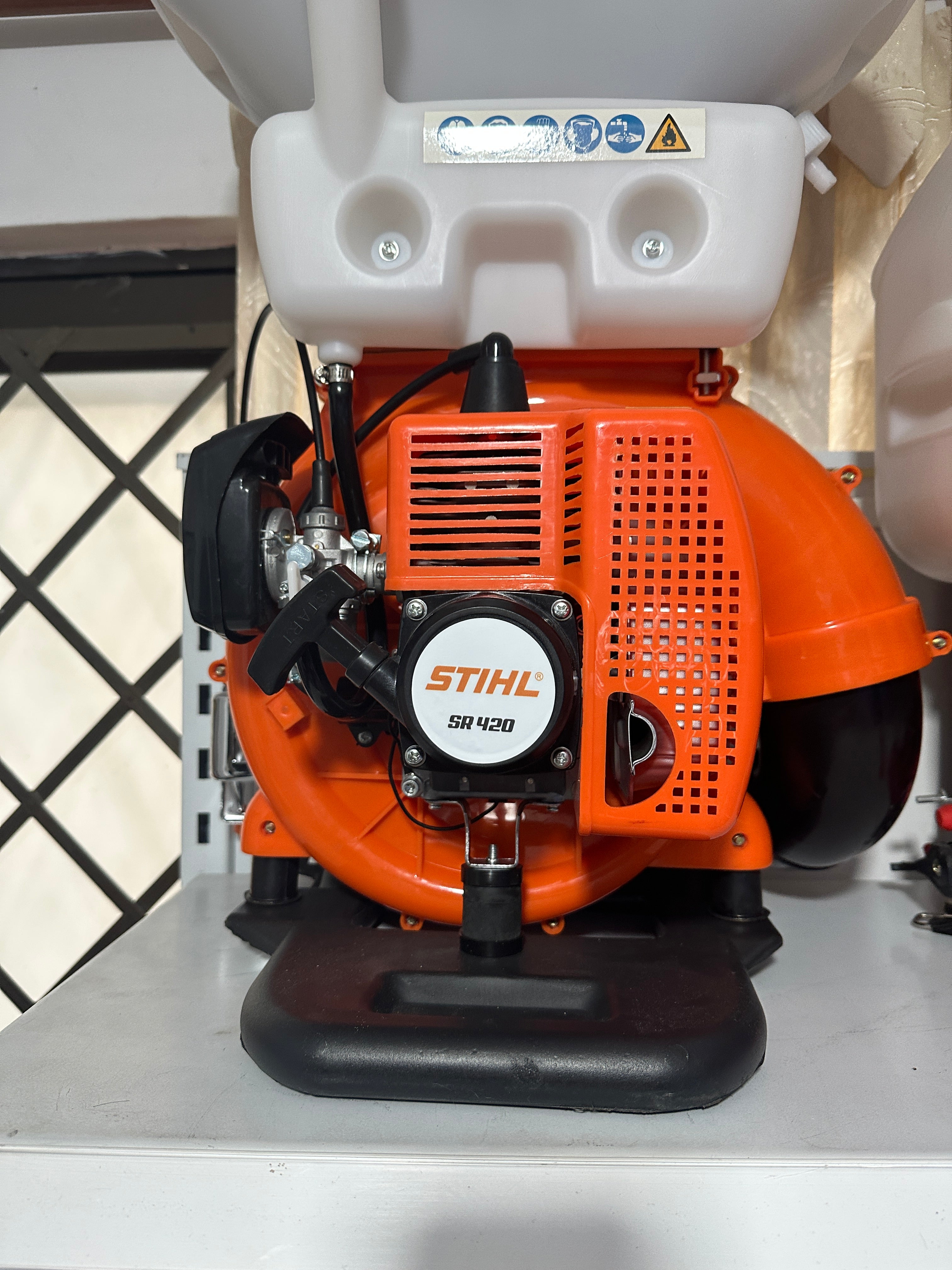 Fumigadora Espolvoreadora Stihl 25litros