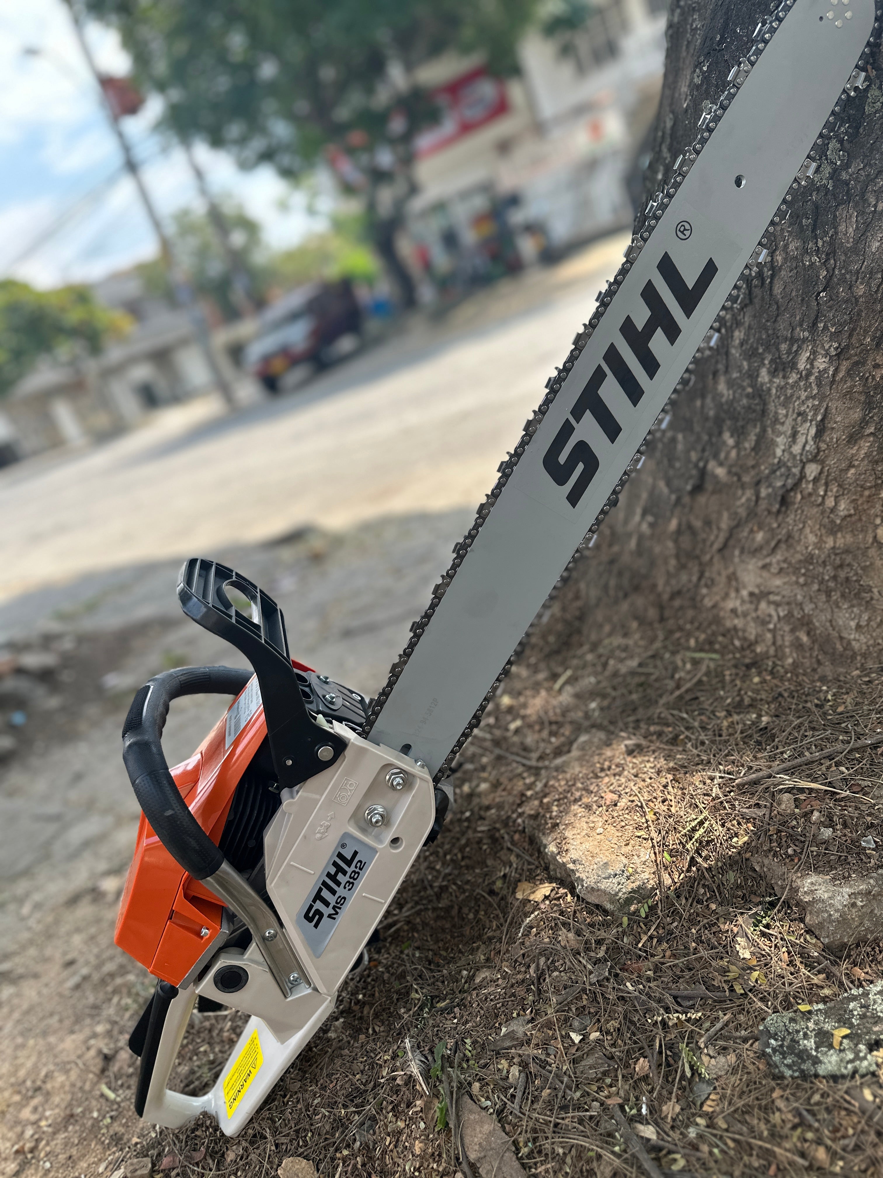 MOTOSIERRA  MS382 PROFESIONAL STIHL
