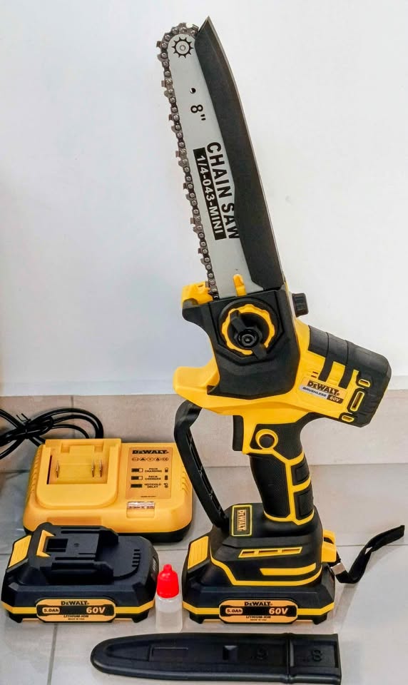 MOTOSIERRA INALMBRICA DEWALT 60V