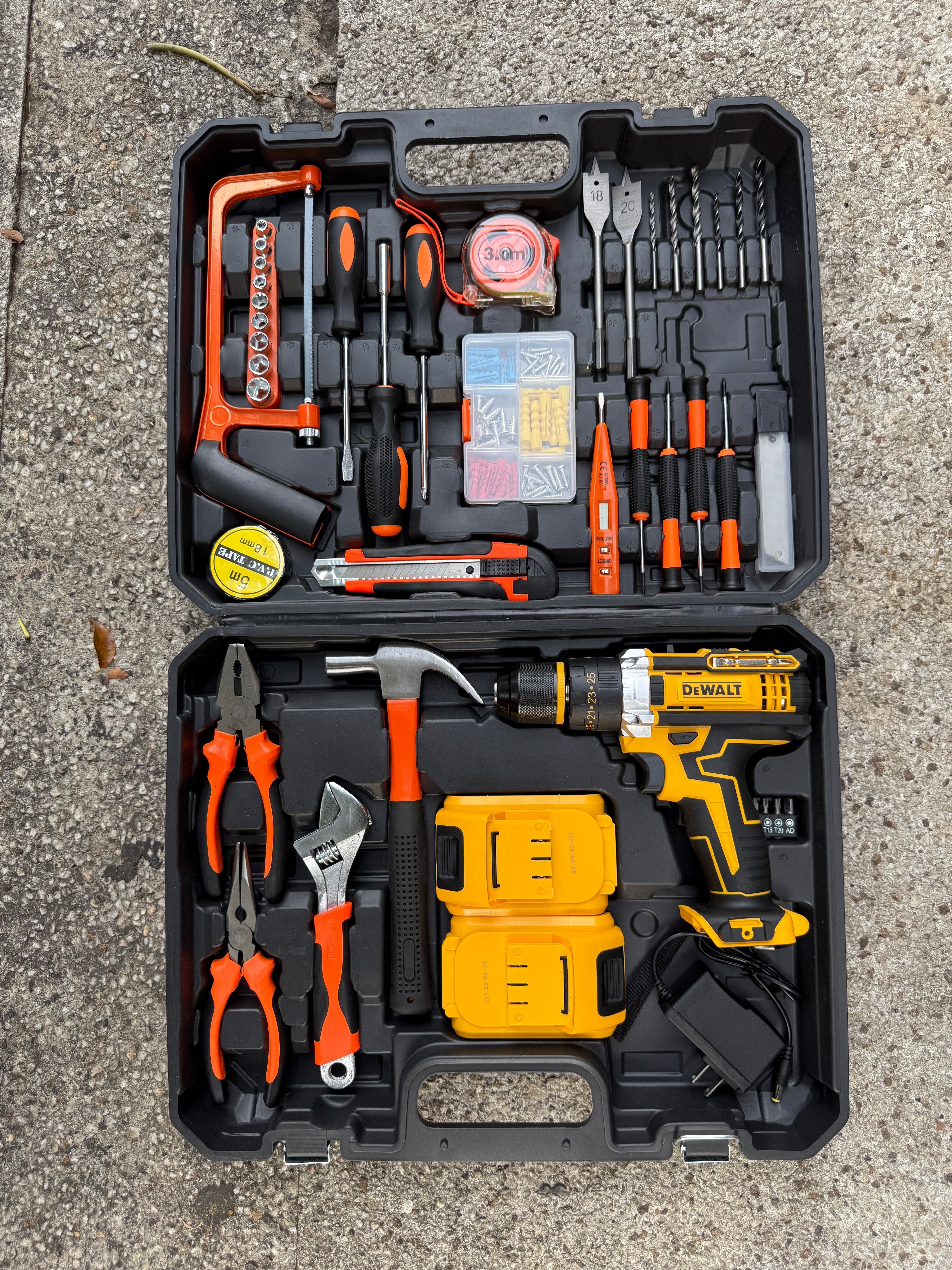 TALADRO 24V DEWALT+ ACCESORIOS+ MALETAs